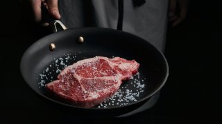 Balsamic glazed steak with roasted vegetable salad